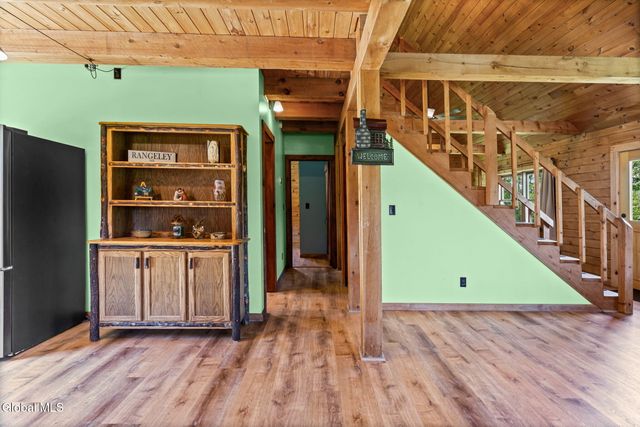 1091 Goldfoot Road, Glenville, NY 12302