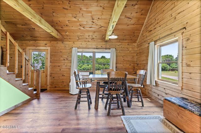 1091 Goldfoot Road, Glenville, NY 12302