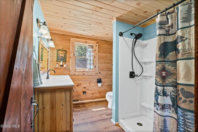 1091 Goldfoot Road, Glenville, NY 12302