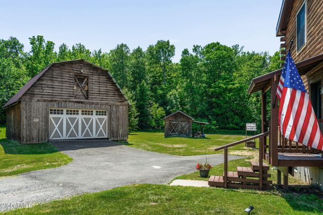 1091 Goldfoot Road, Glenville, NY 12302