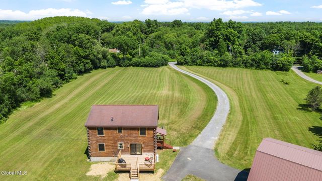 1091 Goldfoot Road, Glenville, NY 12302