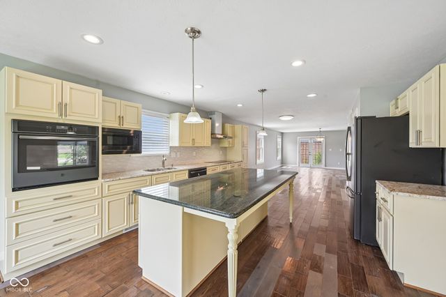6519 Rothchild Boulevard, Indianapolis, IN 46278