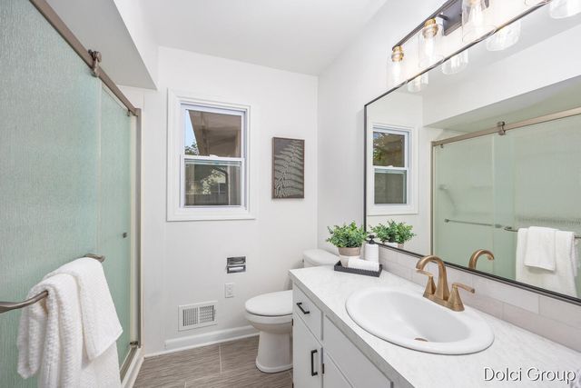 4161 Kings Row Court NW, Grand Rapids, MI 49534