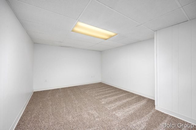 4161 Kings Row Court NW, Grand Rapids, MI 49534