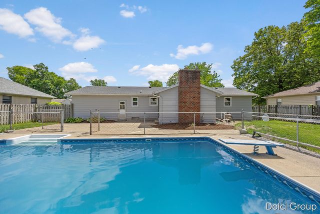 4161 Kings Row Court NW, Grand Rapids, MI 49534