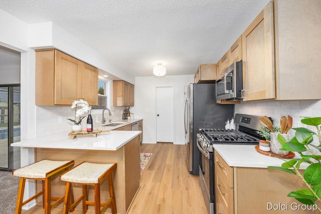 4161 Kings Row Court NW, Grand Rapids, MI 49534
