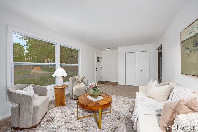 4161 Kings Row Court NW, Grand Rapids, MI 49534