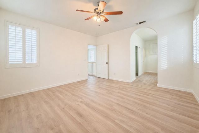 247 Dragonfly Cir, Sacramento, CA 95834