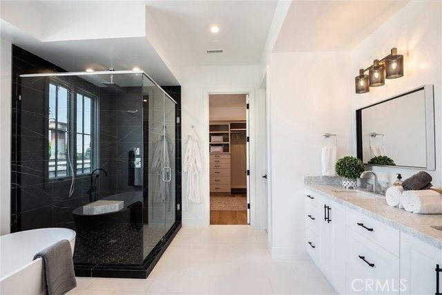 724 13th Street, Manhattan Beach, CA 90266