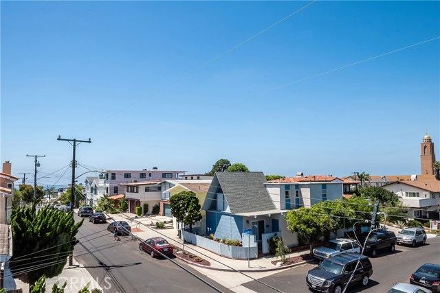 724 13th Street, Manhattan Beach, CA 90266