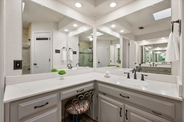 1113 Rusdell Drive, Irving, TX 75060