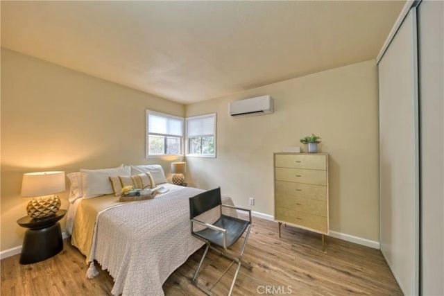 311 W Walnut Avenue, Monrovia, CA 91016