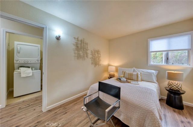 311 W Walnut Avenue, Monrovia, CA 91016