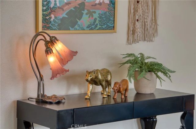 311 W Walnut Avenue, Monrovia, CA 91016