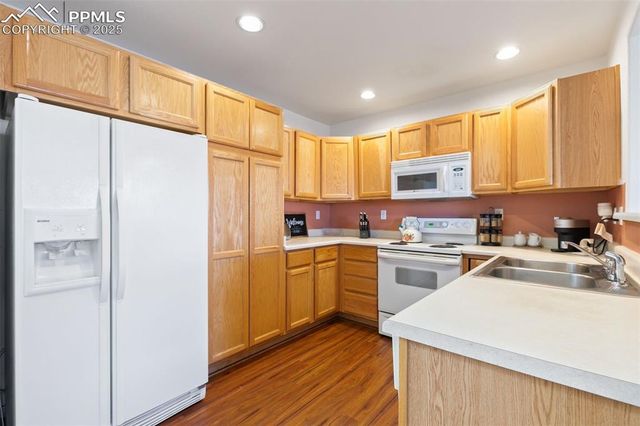 5511 Sunshade Point, Colorado Springs, CO 80923