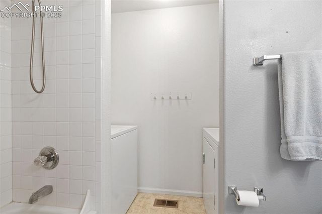 5511 Sunshade Point, Colorado Springs, CO 80923