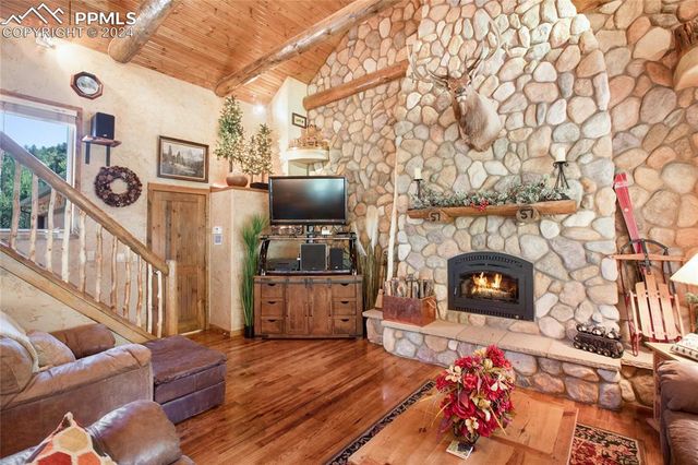 600 Beaver Pond Drive, Divide, CO 80814