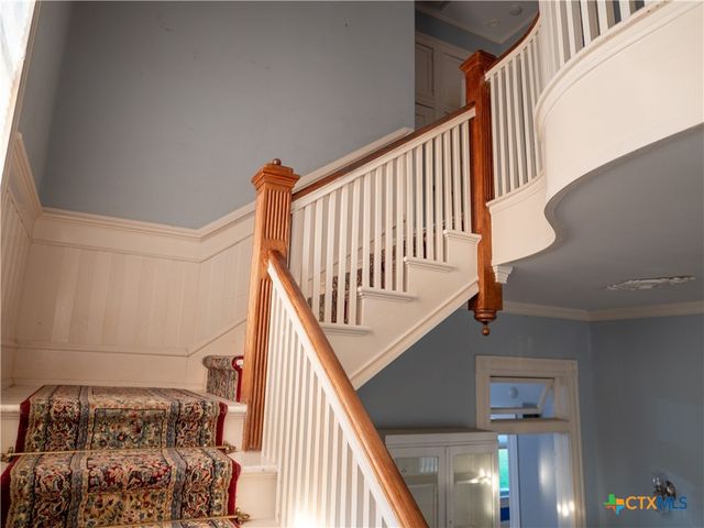 408 E Reuss Boulevard, Cuero, TX 77954