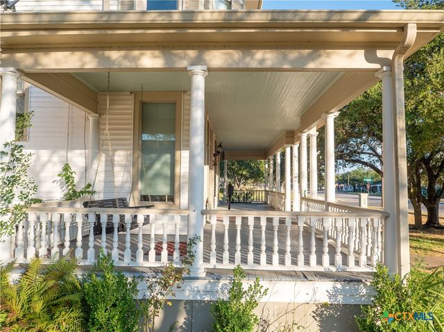 408 E Reuss Boulevard, Cuero, TX 77954