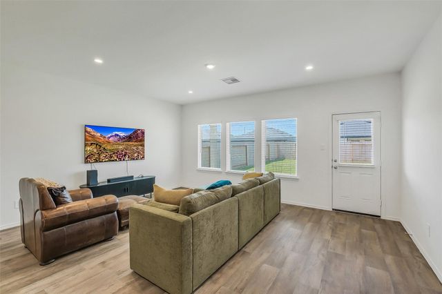 4210 Bromham Farms Drive, Fulshear, TX 77441