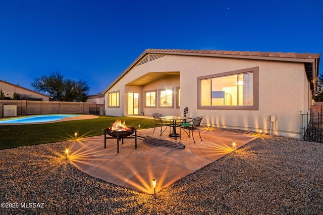 10930 S Via Jaline, Vail, AZ 85641