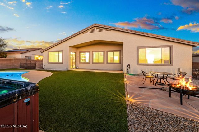 10930 S Via Jaline, Vail, AZ 85641