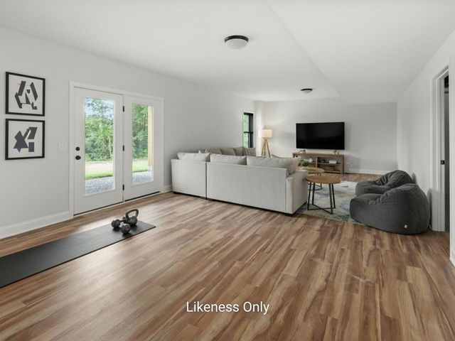 13 Barn Road, South Burlington, VT 05403