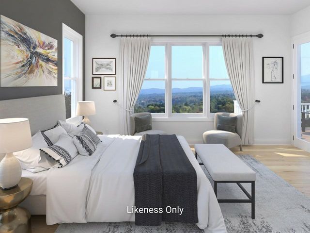 13 Barn Road, South Burlington, VT 05403