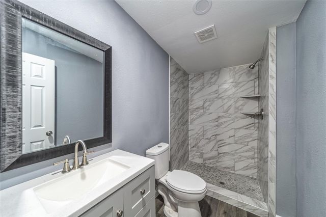 103 Halsell Street, Bridgeport, TX 76426