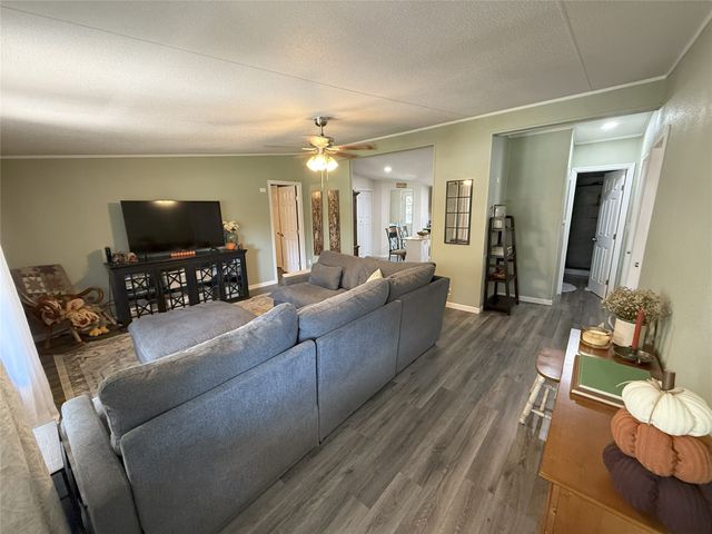 103 Halsell Street, Bridgeport, TX 76426