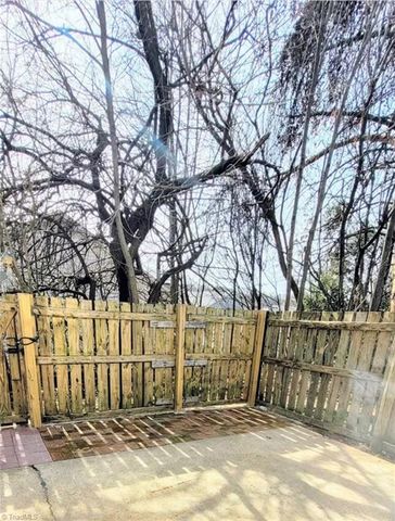 5733 Bramblegate Road M, Greensboro, NC 27409