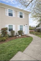 5733 Bramblegate Road M, Greensboro, NC 27409