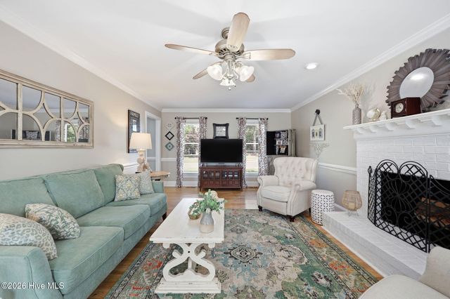 1604 Paramore Drive, Greenville, NC 27858
