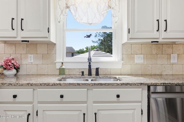 1604 Paramore Drive, Greenville, NC 27858