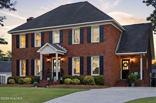 1604 Paramore Drive, Greenville, NC 27858