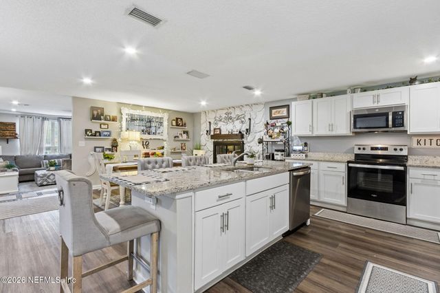 1409 SHARONWOOD LANE Lane, Jacksonville, FL 32221