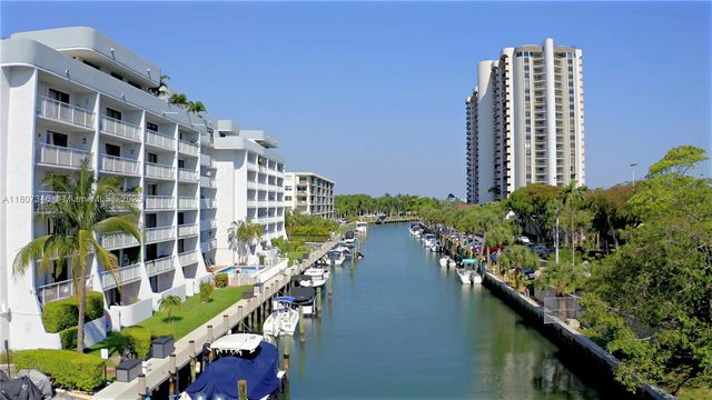 1650 NE 115th St 207, Miami, FL 33181