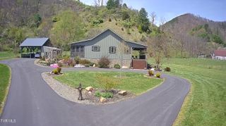 4300 Roan Creek Road, Mountain City, TN 37683