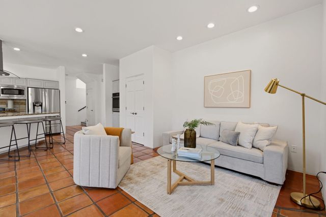 133 Juniper Hill Road NE, Albuquerque, NM 87122