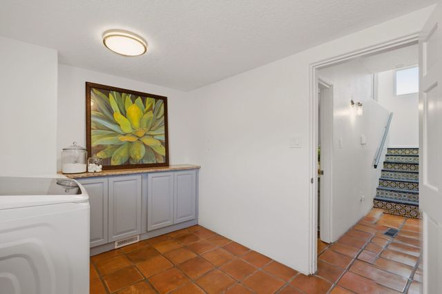 133 Juniper Hill Road NE, Albuquerque, NM 87122