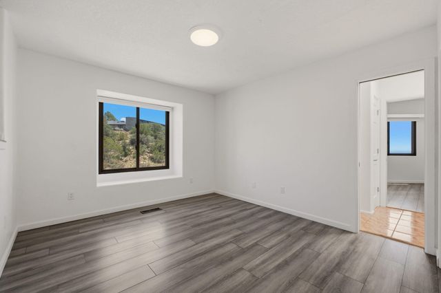 133 Juniper Hill Road NE, Albuquerque, NM 87122