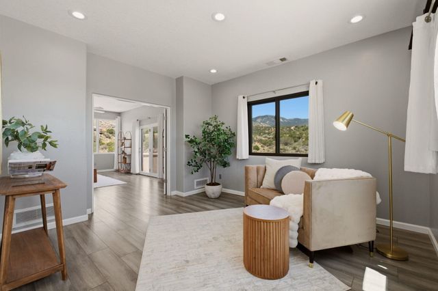 133 Juniper Hill Road NE, Albuquerque, NM 87122