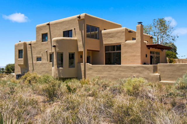 133 Juniper Hill Road NE, Albuquerque, NM 87122