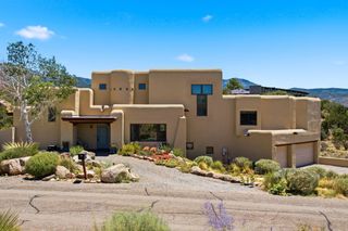 133 Juniper Hill Road NE, Albuquerque, NM 87122