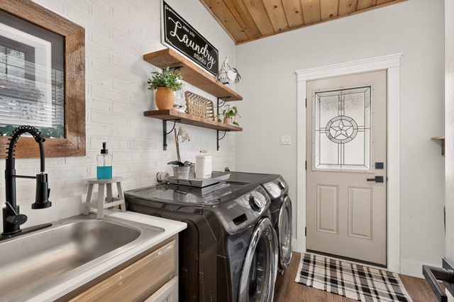 4689 County Road 2720, Caddo Mills, TX 75135