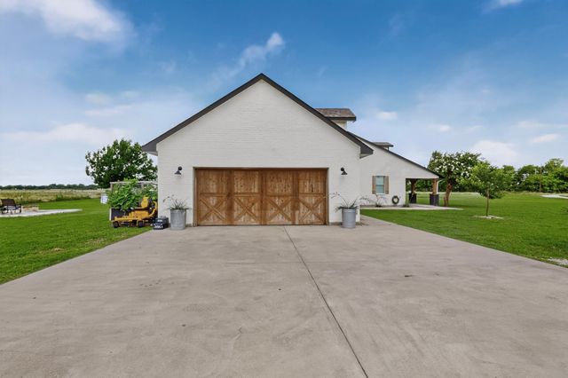 4689 County Road 2720, Caddo Mills, TX 75135