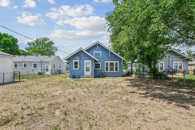 2122 S Exchange St, Wichita, KS 67213