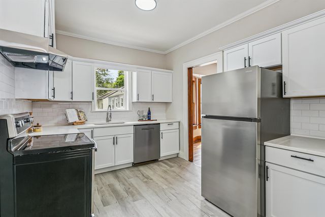 2122 S Exchange St, Wichita, KS 67213