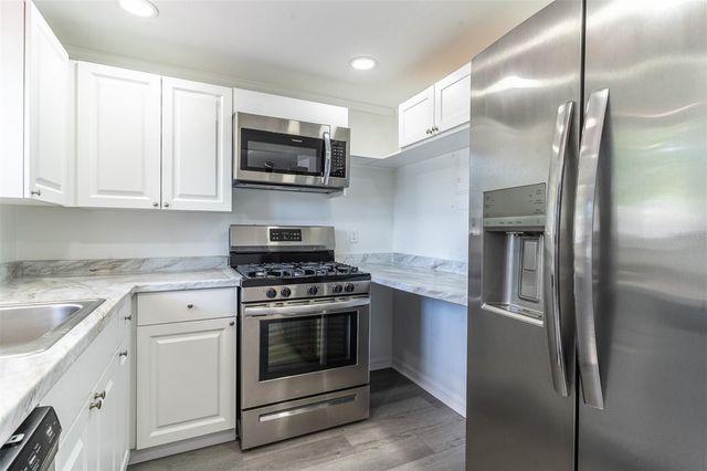1100 MARTINIQUE DRIVE 106, Winter Haven, FL 33884
