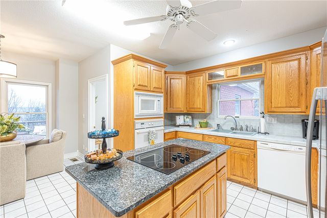 5972 Lamar Pettus Road, Fayetteville, AR 72703